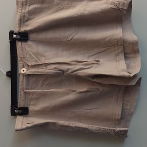 Khaki shorts size 14